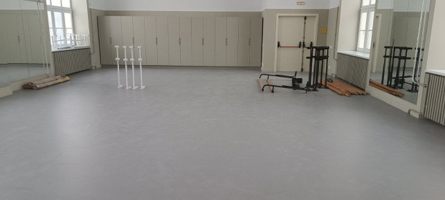 Укладка сценического линолеума Grassawa Scena Grey 2 мм